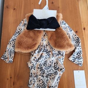 NWT 18m Rachel Zoe Black and Brown Kids One Piece Bodysuit